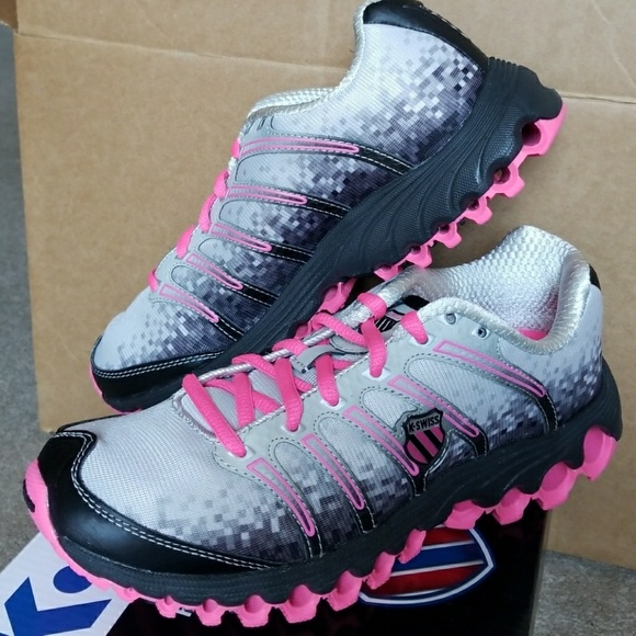 black and pink k swiss shoes